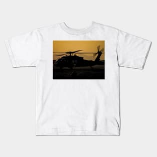 US Army Blackhawk Medic helicopter Kids T-Shirt